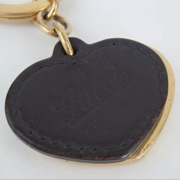 SOLD Authentic GUCCI Heart Interlocking Key Ring - Picture 2 of 3